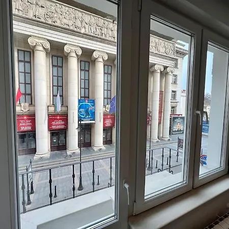 Location ! Opera View Next To Alexander Nevsky Cathedral Апартамент *